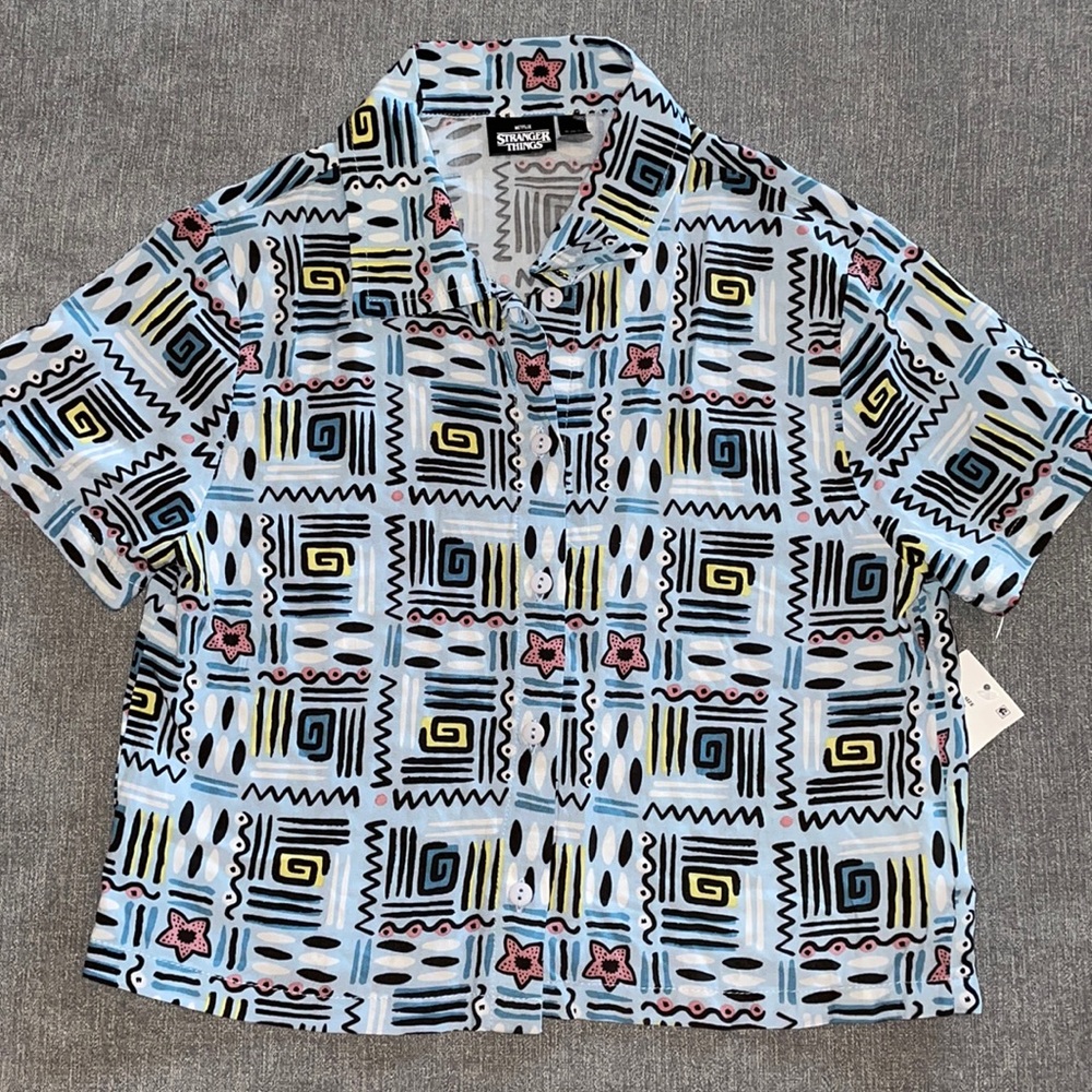 Netflix Stranger Things Demogorgon Button Up Short Sleeve Shirt